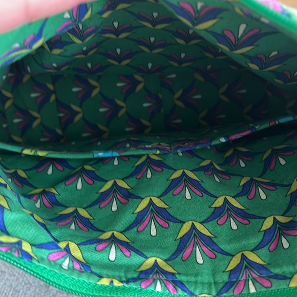 Vibrant Green Paisley Women's Vera Bradley Bag - Picture 5 of 5